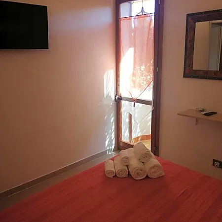 Nocleg ze śniadaniem Le Rocce 3*